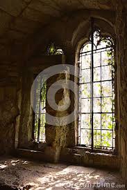 Alte Grosse Gotische Fenster Des Mittelalterlichen Schlosses Im Herbst Carisbrooke Schloss Newport Die Insel Von Wight Engl Gotische Fenster Newport Schloss