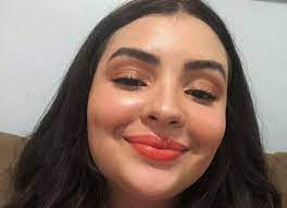 Quem é mabel calzolari quantos anos ela tem, marido / namorado, fortuna, pais, female idade celebridades estão promovendo um gatinho virtual para ajudar a atriz mabel calzolari, de 21 anos. Mabel Calzolari Fala Sobre Descoberta De Doenca Grave Apos O Parto Do Filho Quem Entrevista