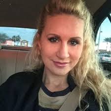 Chasing sunsets, one mile at a time.