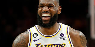 Secondary market ticket prices skyrocket as LeBron James chases Kareem  Abdul-Jabbar