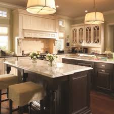 White Cabinets Dark Island Dark Floors Light Countertops Traditional Kitchen Design Traditional Kitchen Kitchen Island Design