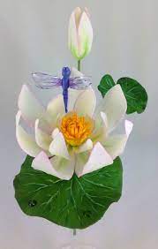 Gum Paste Water Lily And Dragonfly Fondant Flower Tutorial Sugar Flowers Gum Paste