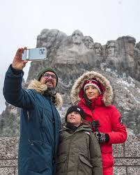 Sync your sunset with a lake in the Black Hills. Thank us later. 😍  #visitrapidcity 📸: @mason.moir