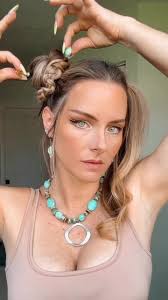 How to Create Stylish Spiky Hair Looks