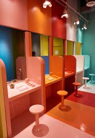 Exploring Color Color Factory Nyc Sherwin Williams Colorful Office Design Interior Booth Design