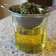 制作植物浸泡油的一些经验和窍门_手机搜狐网