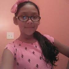 Sarah Roldan (@sroldan2005)