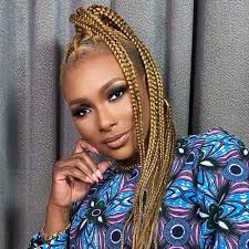 Chicago Radio Show Brings An Afrobeats First To The US Airwaves