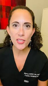 RLS. It is sooooooo annoying. Here is a great tip to help relieve Restless  Legs!