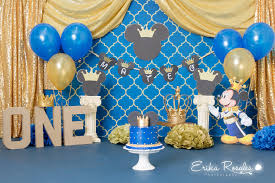 Birthday Theme For 1 Year Old Baby Boy Mickey Mouse Royal Prince Smash Cake Mickey Mouse Smash Cake Royal Prince Theme Gold And Blue Boy Birthday Parties Mickey Birthday Party Prince Birthday Party