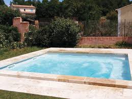 piscine coque polyester piscine carree fabrication francaise couleur grise balneo bulles piscine carre piscine piscines de reve