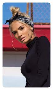 102 Fascinating 70s Hairstyles To Look For In 2021 Pitchzine In 2021 Scarf Hairstyles Bandana Hairstyles 70s Hair