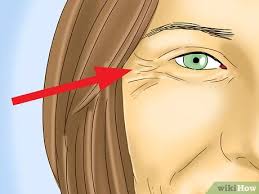 Take one of your contact lenses and place it on the tip of your finger. How To Take Out Contact Lenses Without Touching Your Eye 12 Steps
