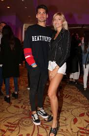 290,924 likes · 4,010 talking about this. Cande Ruggeri Y Su Novio Muy Enamorados En Punta Del Este Infobae