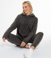 We did not find results for: Grey Fine Knit Ribbed Hem Hoodie New Look