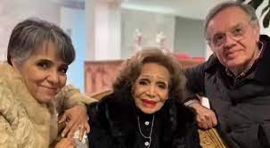 Más de 100!? Esta es la edad real de María Victoria