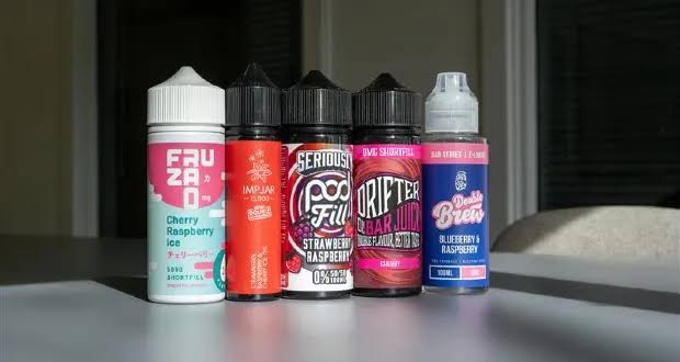 Assorted nicotine-free e-liquid shortfill bottles on display at VapeFeat