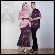 Sekarang ini jenis baju kondangan yang modern dan casual semakin memilik variasi. Jual Kekinian Batik Couple Baju Couple Modern Kekinian Couple Kondangan Jakarta Barat Sarirakhaoutlookcoid Tokopedia