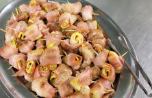 La cosa fondamentale per preparare questo piatto è non avere fretta, soprattutto per la cottura dell'arista che ho realizzato in padella. Ricetta Zampetti Di Maiale Cucinarecarne It