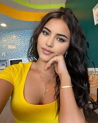 2miles away🥰 👩🏽Perfect 💍single🥰 (3) send a message Hi, I don't want to  bother you anymore but I really love your photos. 🫶🏼🫶🏼 I hope you see  this and we can talk