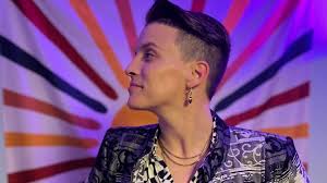 Kathryn Layton's Instagram, Twitter & Facebook