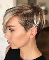 Quali sono le nuove tendenze tagli capelli corti inverno 2022? Top 50 Acconciature Per Capelli Corti E Fini 2022 Capellidistile It