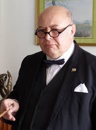 Unique Winston's Instagram, Twitter & Facebook