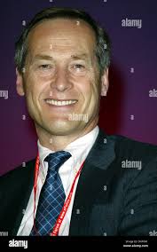 Labour mp alan howarth hi-res stock photography and images