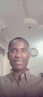 Ka daina Taqama da cewa Kai dan wane ne ko Jikan wane, domin babu  gudummuwarka cikin kasancewarka haka. Yi qoqari kai ka zama wane. MAQARI.  Juma'at Mubarak #Faizualfindiki