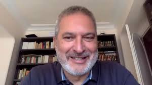 Entrevista a Josep Ramón Bosch: "El catalán es la más bonita de las lenguas  españolas y hay que arrebatársela a los separatistas"