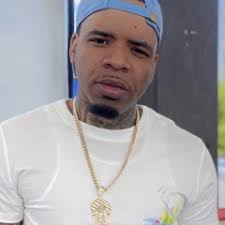 Stream Carol Strasser music