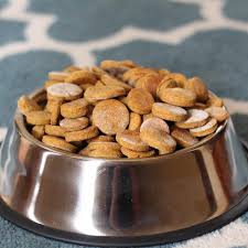 There is no miracle diet for diabetic dogs so you will have to find an appropriate diet for your particular dog in when shopping for dog food, look for natural products, which are free from chemicals that are difficult for diabetic dogs to process. Diabetic Dog Treats Recipe Allrecipes