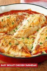 Easy Skillet Chicken Parmesan Recipe Cook With Campbells Canada Recipe Chicken Dishes Recipes Campbells Soup Recipes Chicken Parmesan Recipes