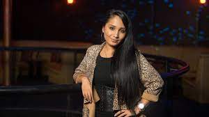 Mary nótár (born july 2, 1985 in hungary) is a singer of the romani ethnic group of the country of her birth. Notar Mary Fan Club Home Facebook