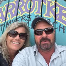 Send this to the person you wanna make smile for the rest of forever 🥰  #smilelikethat #acousticmusic #feelgoodmusic