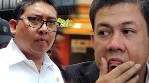 Sementara dua wanita di sebelahnya cantik bak bidadari. 20 Tahun Fadli Zon Dan Fahri Hamzah Berteman Akrab Tampilkan Wajah Mereka Saat Muda Malah Banjir Bullyan Netizen Portal Popnesia