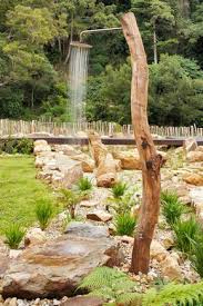 Baumzweig Gartendusche Selber Bauen Gartenweg Steine Rasenflache Garten Gartendusche Selber Bauen Gartendusche