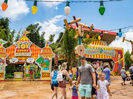 Find a wide open space in a park, a beach, or a field, make or purchase a kite, pick a day which is breezy but not too windy, and head out to watch your child delight. 9 Fun Things To Do In Orlando With Kids In 2019