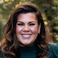 Kelly Joyner's Instagram, Twitter & Facebook