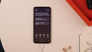 Activate Google Assistant Ambient Mode On All Android Mobiles Android Infotech Android One Ambient Calendar Reminder