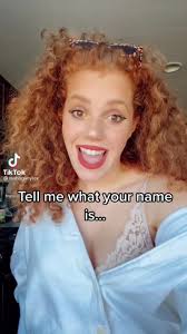 Sara Dawn (@saradawn__)