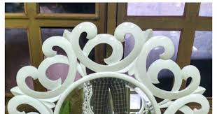 Untuk itu, kamu perlu menambahkan sedikit dekorasi dengan memasang hiasan dinding. Cermin Hias Dinding Cermin Dinding Cermin Hias Murah Cermin Ukir Jepara Kaca Cermin Murah Cermin Dinding Murah Cermin Rias Cermin Cermin Dinding Dinding