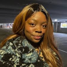 Stephanie Rivera (@StephRivera88)