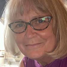 Frilly Fish Books (@FrillyFishBooks)