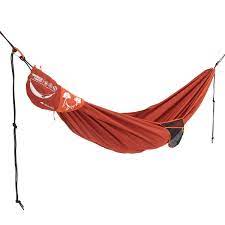 Para más comodidad, ponte en diagonal. Hamaca Camping Quechua Naranja Confort 2 Personas 280x175 Cm