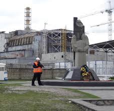 Mülheim gästegruppe an der gedenkfeier in maly trostenez. Ich Das Tschernobyl Kind Die Nuklearkatastrophe Von 1986 Welt