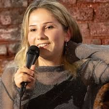 Malia Simon, Stand-Up Comedian, Comedy Club Show.
