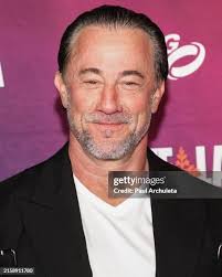 70 Photos & High Res Pictures