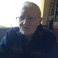 Family's tributes to 'legend' Hull docker who survived capsizing and vowed  never to return to sea