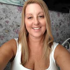 I've kept my island at 5* long enough to get 6 lily of the valley (in place  of snowdrops which are very similar) to put in my little memorial for Mum.  Very